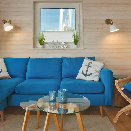 Holiday home Hausboot - Fehmarnsund Heiligenhafen