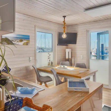 Hausboot - Fehmarnsund Holiday home *